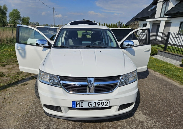 Dodge Journey cena 31900 przebieg: 141000, rok produkcji 2009 z Brzeg małe 301